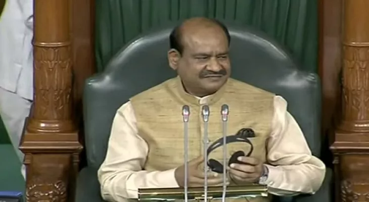 Opposition walks out of Lok Sabha over price rise issue