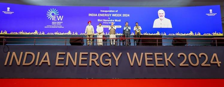 PM Invites Investment in India's Energy Sector at Inauguration of Bharat Shakti 2024