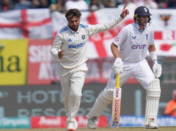 5th Test: Kuldeep's Five-Wicket Haul, Ashwin's
Four Scalps Help India Bowl out England For 218