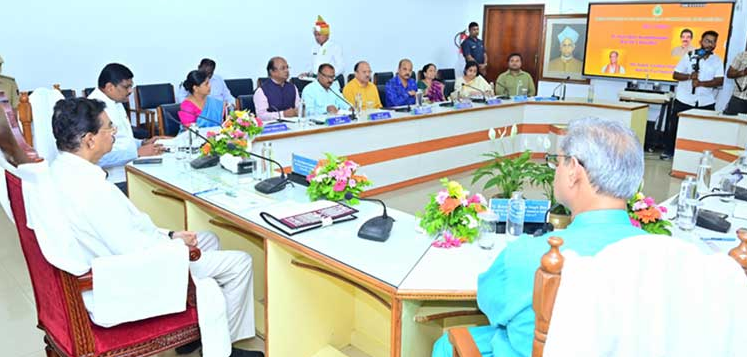 Odisha Governor Reviews OUAT’s Role In Agricultural Development