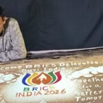 Sand artist welcomes BRICS delegates with 15-minute animation showcase